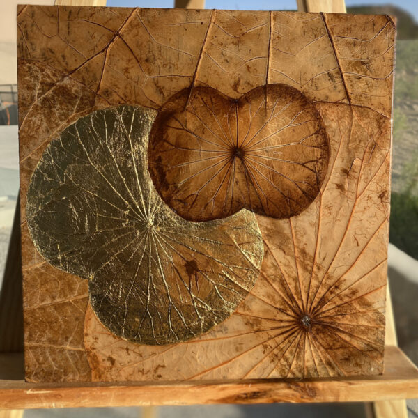 Golden Essence 2 - 30 x 30 cm